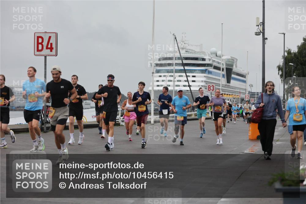 13.09.2026 - Kiel Lauf Andreas Tolksdorf http://msf.ph/oto/10456415 13.09.2026 11:57:04 Kiellinie 4, 3 meine-sportfotos.de