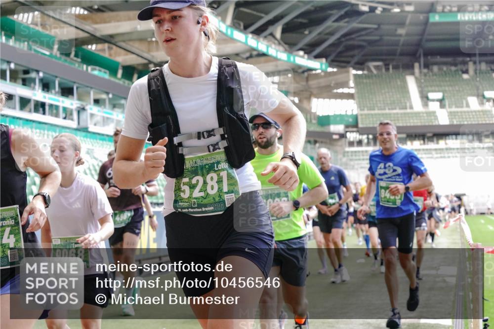 13.09.2026 - 21. swb-Marathon Bremen Michael Burmester http://msf.ph/oto/10456546 13.09.2026 13:11:19 Laufen im Stadion 265, 373, 581, 703, 843, 869, 984, 1113, 1180, 1226, 1435, 1738, 1849, 1851, 1855, 1867, 1894, 1936, 1952, 1967, 2202, 2248, 2268, 2281, 2284, 2299, 2330, 2333, 2339, 2342, 2353, 2375, 2377, 2426, 2432, 2443, 2530, 2531, 2553, 2589, 2654, 2659, 2669, 2673, 2682, 2714, 2784, 2785, 2804, 2819, 2822, 2836, 2850, 2907, 2920, 2932, 2976, 3026, 3027, 3063, 3079, 3082, 3086, 3089, 3122, 3159, 3174, 3207, 3208, 3308, 3328, 3349, 3352, 3370, 3409, 3410, 3470, 3549, 551 meine-sportfotos.de