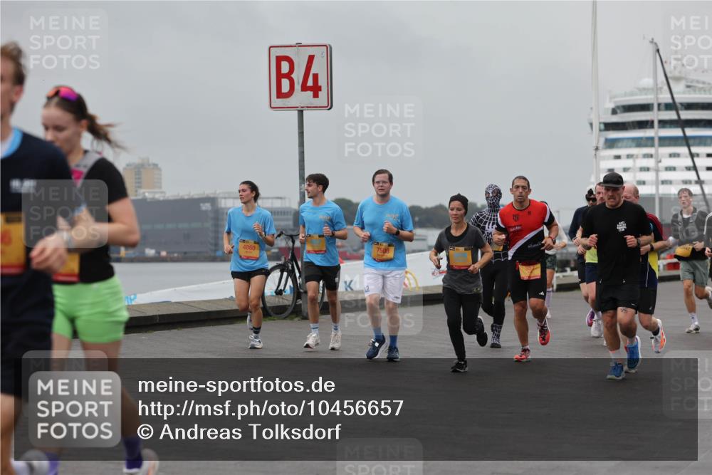 13.09.2026 - Kiel Lauf Andreas Tolksdorf http://msf.ph/oto/10456657 13.09.2026 11:57:28 Kiellinie 4860, 4, 2, 7508 meine-sportfotos.de