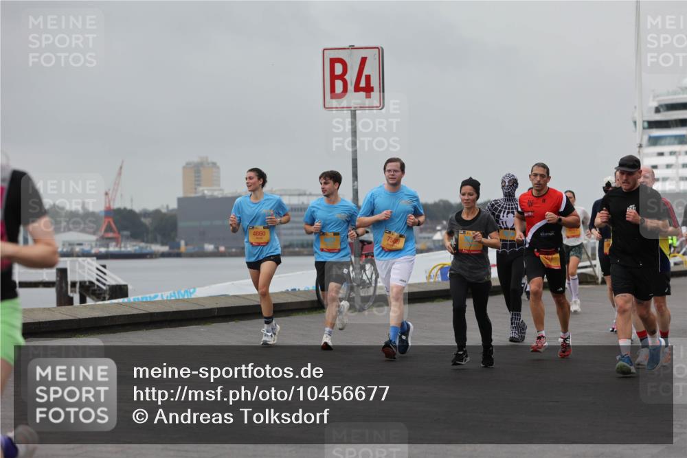 13.09.2026 - Kiel Lauf Andreas Tolksdorf http://msf.ph/oto/10456677 13.09.2026 11:57:28 Kiellinie 4 meine-sportfotos.de