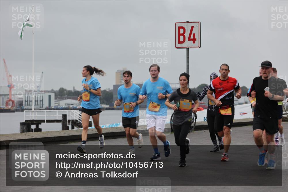 13.09.2026 - Kiel Lauf Andreas Tolksdorf http://msf.ph/oto/10456713 13.09.2026 11:57:29 Kiellinie 4860, 7508, 4, 119 meine-sportfotos.de