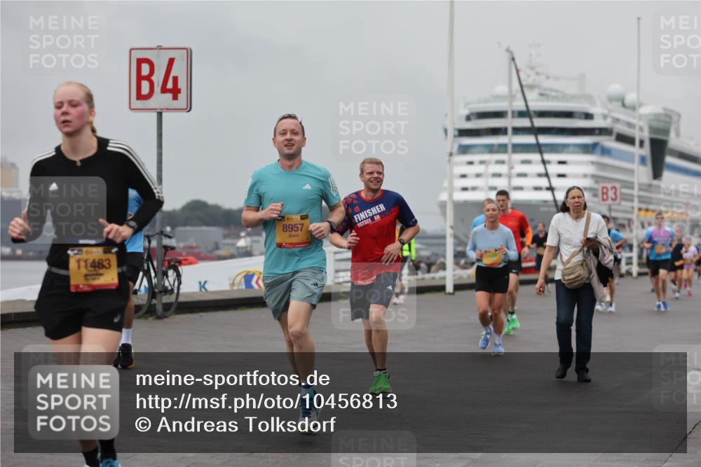 13.09.2026 - Kiel Lauf Andreas Tolksdorf http://msf.ph/oto/10456813 13.09.2026 11:57:34 Kiellinie 11483, 4, 4, 35, 8957, 2025, 3 meine-sportfotos.de