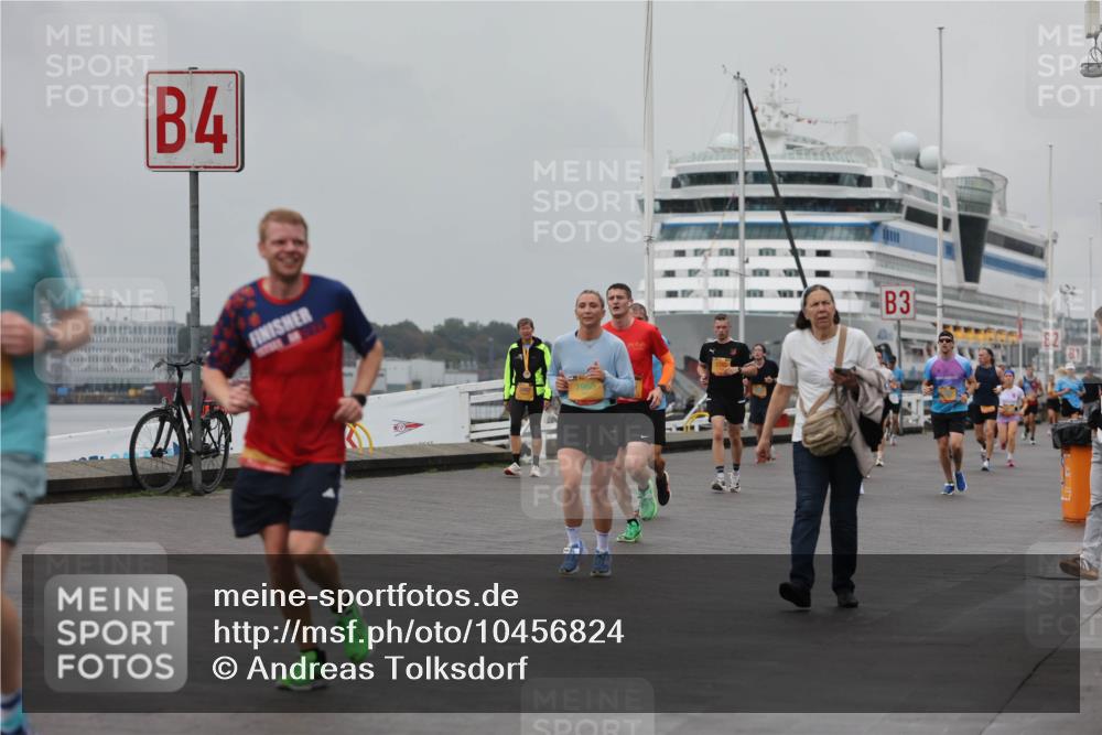 13.09.2026 - Kiel Lauf Andreas Tolksdorf http://msf.ph/oto/10456824 13.09.2026 11:57:36 Kiellinie 4, 3 meine-sportfotos.de