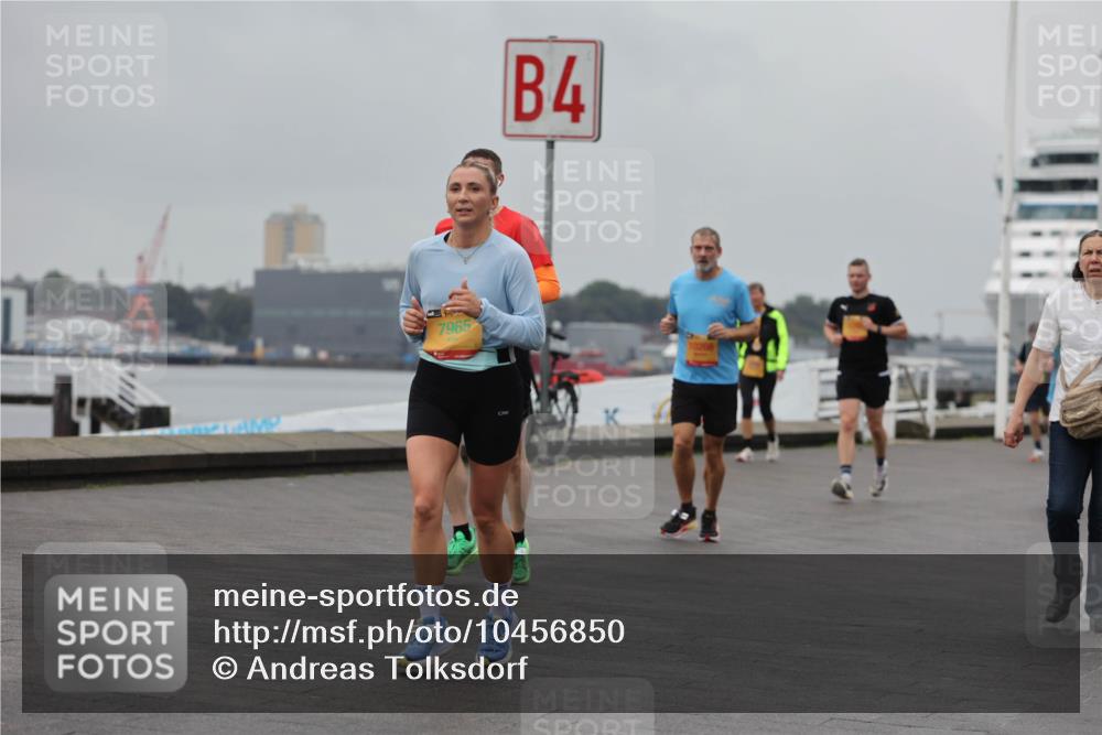 13.09.2026 - Kiel Lauf Andreas Tolksdorf http://msf.ph/oto/10456850 13.09.2026 11:57:39 Kiellinie 7965, 4, 10266 meine-sportfotos.de