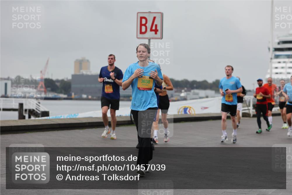 13.09.2026 - Kiel Lauf Andreas Tolksdorf http://msf.ph/oto/10457039 13.09.2026 11:58:07 Kiellinie 4, 38, 3638 meine-sportfotos.de