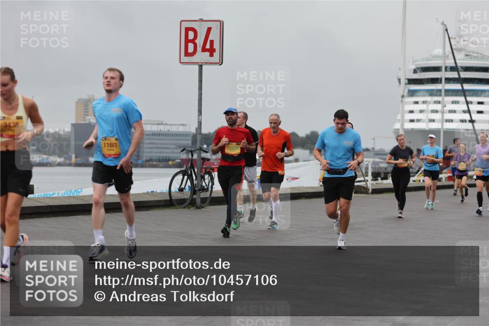 13.09.2026 - Kiel Lauf Andreas Tolksdorf http://msf.ph/oto/10457106 13.09.2026 11:58:10 Kiellinie 3438, 11601, 4, 11898 meine-sportfotos.de