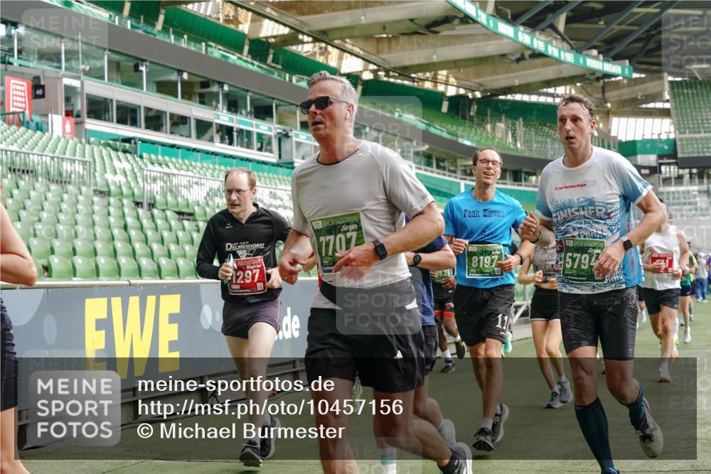 13.09.2026 - 21. swb-Marathon Bremen Michael Burmester http://msf.ph/oto/10457156 13.09.2026 12:53:47 Laufen im Stadion 102, 107, 145, 161, 189, 313, 376, 385, 461, 472, 481, 541, 560, 615, 616, 666, 675, 683, 696, 740, 755, 792, 816, 827, 982, 985, 987, 1033, 1056, 1076, 1207, 1252, 1297, 1419, 1433, 1445, 1468, 1528, 1542, 1551, 1631, 1646, 1658, 1664, 1704, 1707, 1814, 2007, 2043, 2055, 2203, 2280, 2350, 2362, 2401, 2422, 2454, 2480, 2499, 2623, 2701, 2767, 2801, 2820, 2824, 2858, 2882, 2913, 2962, 2971, 2997, 3012, 3054, 3149, 3236, 3336, 3357, 3362, 3413, 3448, 4605 meine-sportfotos.de