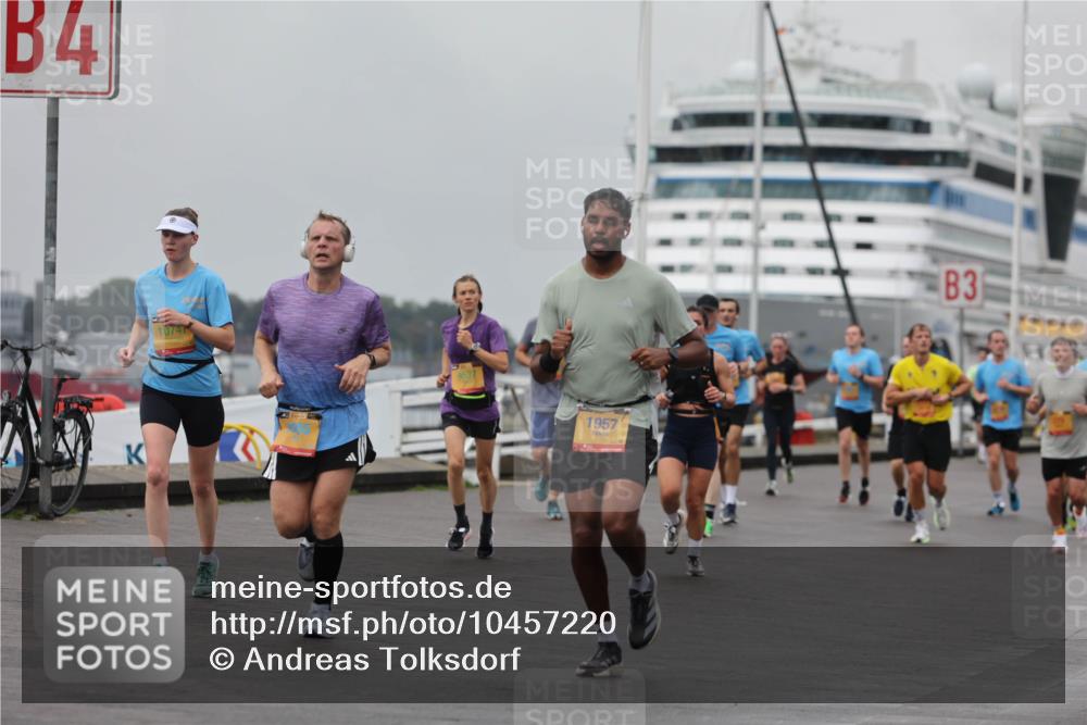13.09.2026 - Kiel Lauf Andreas Tolksdorf http://msf.ph/oto/10457220 13.09.2026 11:58:15 Kiellinie 4, 10747, 1957, 3 meine-sportfotos.de