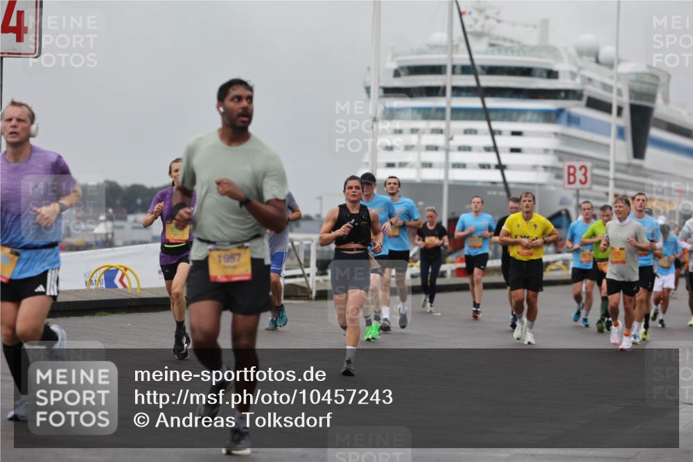 13.09.2026 - Kiel Lauf Andreas Tolksdorf http://msf.ph/oto/10457243 13.09.2026 11:58:17 Kiellinie 4, 1957, 3 meine-sportfotos.de