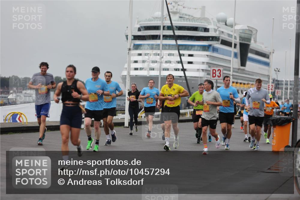 13.09.2026 - Kiel Lauf Andreas Tolksdorf http://msf.ph/oto/10457294 13.09.2026 11:58:18 Kiellinie 3 meine-sportfotos.de