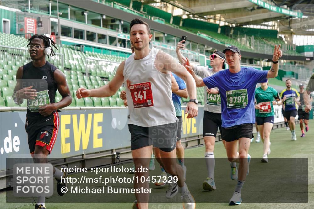 13.09.2026 - 21. swb-Marathon Bremen Michael Burmester http://msf.ph/oto/10457329 13.09.2026 12:53:51 Laufen im Stadion 102, 145, 161, 189, 313, 376, 385, 461, 472, 481, 541, 560, 615, 616, 666, 675, 683, 696, 740, 755, 792, 816, 827, 982, 985, 987, 1033, 1053, 1056, 1076, 1207, 1252, 1297, 1419, 1433, 1445, 1468, 1528, 1542, 1551, 1631, 1646, 1658, 1664, 1704, 1707, 1814, 2007, 2043, 2055, 2203, 2280, 2350, 2362, 2401, 2422, 2454, 2480, 2499, 2623, 2701, 2767, 2801, 2820, 2824, 2858, 2882, 2913, 2962, 2971, 2997, 3012, 3054, 3149, 3206, 3236, 3357, 3362, 3413, 4605 meine-sportfotos.de
