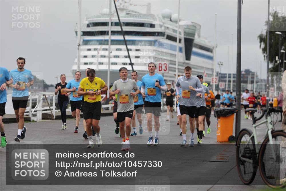 13.09.2026 - Kiel Lauf Andreas Tolksdorf http://msf.ph/oto/10457330 13.09.2026 11:58:20 Kiellinie 11, 3, 9597 meine-sportfotos.de