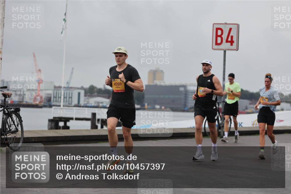13.09.2026 - Kiel Lauf Andreas Tolksdorf http://msf.ph/oto/10457397 13.09.2026 11:58:36 Kiellinie 4289, 4 meine-sportfotos.de