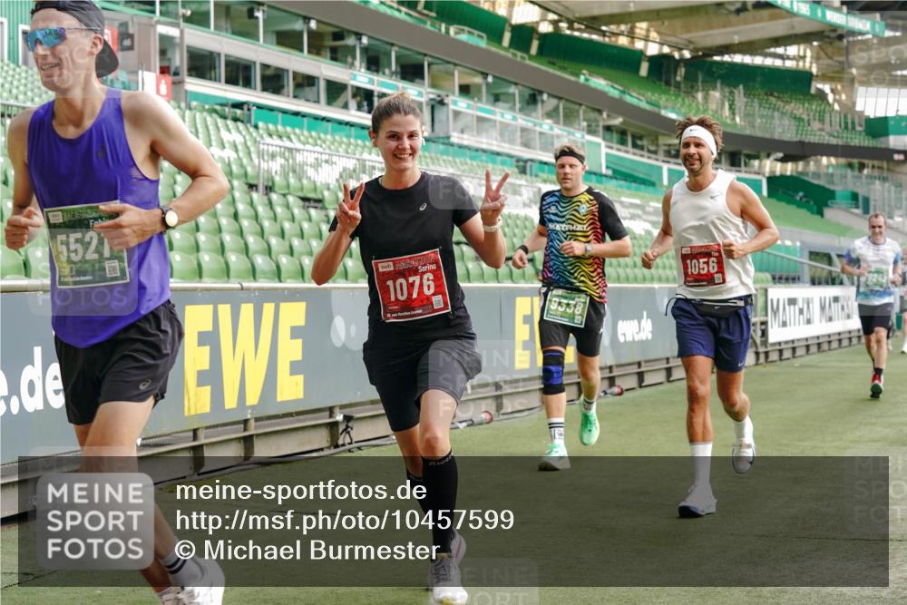 13.09.2026 - 21. swb-Marathon Bremen Michael Burmester http://msf.ph/oto/10457599 13.09.2026 12:53:58 Laufen im Stadion 102, 145, 161, 189, 201, 313, 376, 385, 461, 472, 481, 541, 560, 615, 616, 666, 675, 696, 740, 755, 816, 827, 982, 985, 987, 1053, 1056, 1076, 1207, 1252, 1297, 1419, 1433, 1445, 1468, 1528, 1542, 1551, 1631, 1646, 1658, 1664, 1704, 1707, 1814, 2007, 2043, 2055, 2203, 2280, 2350, 2362, 2390, 2401, 2422, 2454, 2499, 2623, 2701, 2733, 2801, 2820, 2824, 2858, 2870, 2882, 2913, 2962, 2971, 2997, 3012, 3054, 3149, 3206, 3236, 3241, 3356, 3357, 3362, 3413, 4605 meine-sportfotos.de
