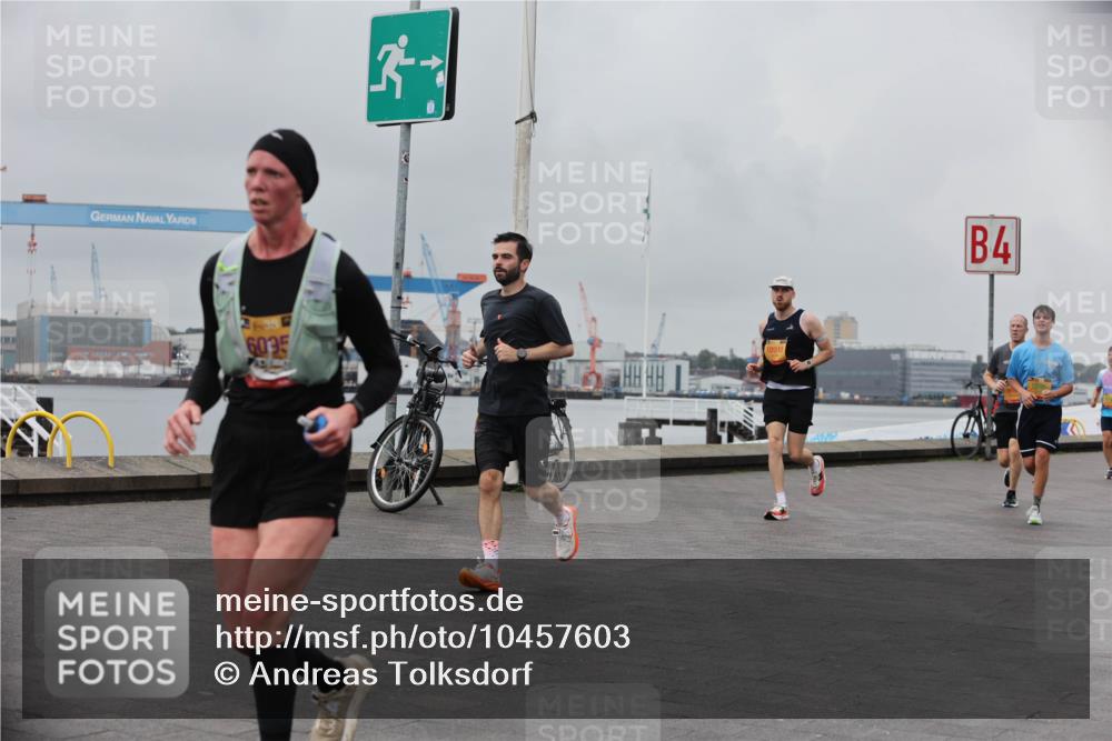 13.09.2026 - Kiel Lauf Andreas Tolksdorf http://msf.ph/oto/10457603 13.09.2026 11:58:49 Kiellinie 3, 6035, 10910, 4 meine-sportfotos.de