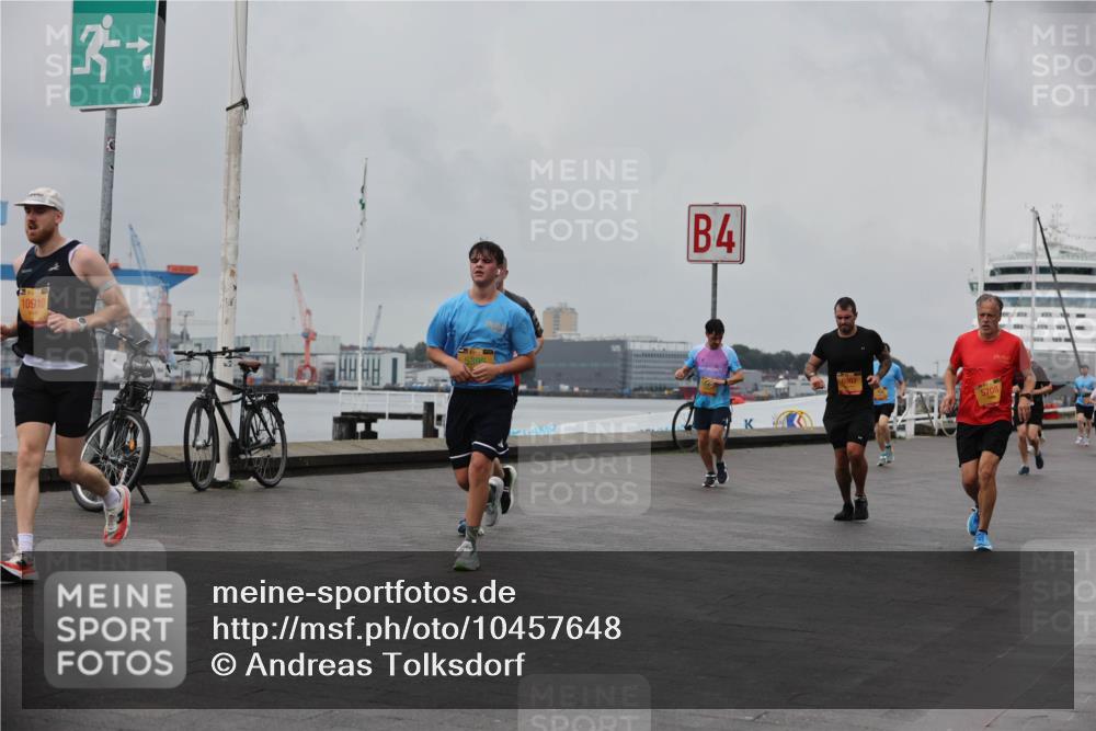13.09.2026 - Kiel Lauf Andreas Tolksdorf http://msf.ph/oto/10457648 13.09.2026 11:58:51 Kiellinie 10910, 4, 5708 meine-sportfotos.de