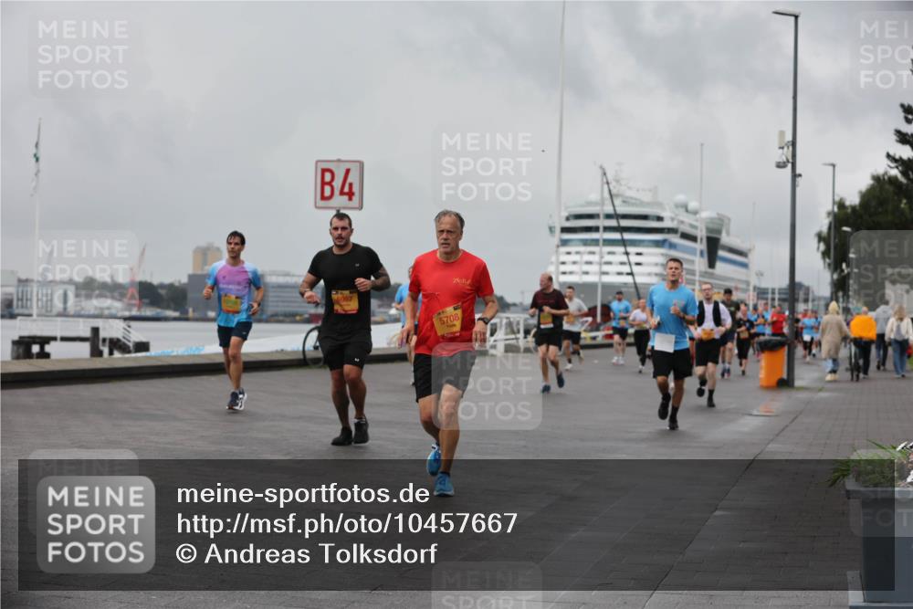 13.09.2026 - Kiel Lauf Andreas Tolksdorf http://msf.ph/oto/10457667 13.09.2026 11:58:53 Kiellinie 4, 6907, 5708 meine-sportfotos.de