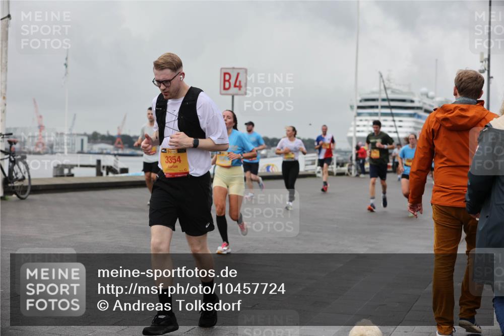 13.09.2026 - Kiel Lauf Andreas Tolksdorf http://msf.ph/oto/10457724 13.09.2026 11:59:00 Kiellinie 3354, 4 meine-sportfotos.de