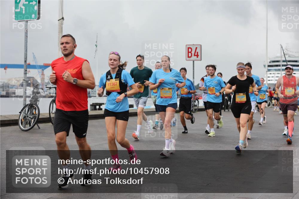 13.09.2026 - Kiel Lauf Andreas Tolksdorf http://msf.ph/oto/10457908 13.09.2026 11:59:11 Kiellinie 11367, 4, 5402 meine-sportfotos.de