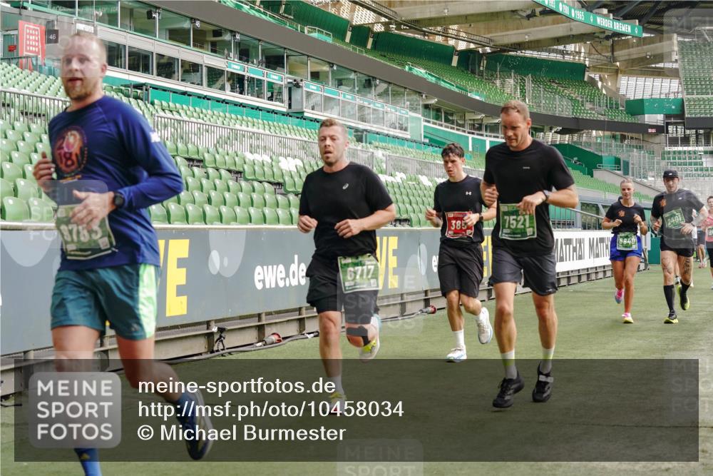 13.09.2026 - 21. swb-Marathon Bremen Michael Burmester http://msf.ph/oto/10458034 13.09.2026 12:54:10 Laufen im Stadion 102, 145, 161, 189, 201, 313, 376, 385, 461, 472, 481, 541, 560, 615, 616, 666, 675, 696, 740, 755, 816, 827, 982, 985, 987, 1053, 1056, 1076, 1207, 1419, 1433, 1445, 1468, 1528, 1551, 1599, 1631, 1658, 1664, 1704, 1707, 1814, 2055, 2280, 2350, 2362, 2383, 2390, 2401, 2422, 2454, 2474, 2499, 2623, 2701, 2733, 2801, 2820, 2824, 2858, 2870, 2882, 2913, 2922, 2962, 2971, 2997, 3012, 3054, 3134, 3175, 3206, 3236, 3241, 3356, 3357, 3362, 3413, 4605 meine-sportfotos.de