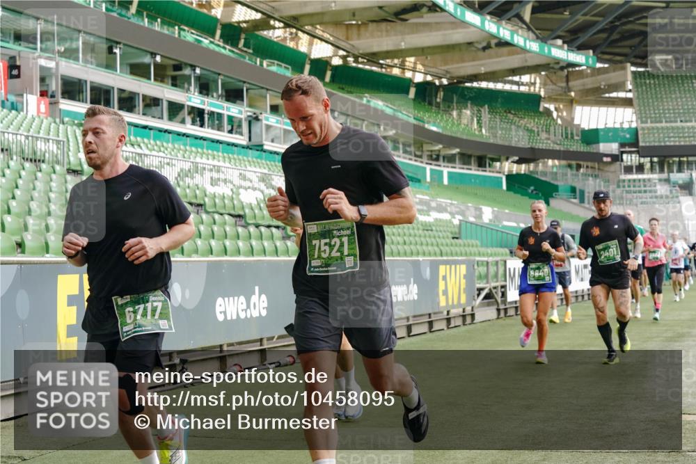 13.09.2026 - 21. swb-Marathon Bremen Michael Burmester http://msf.ph/oto/10458095 13.09.2026 12:54:11 Laufen im Stadion 102, 145, 161, 189, 201, 313, 376, 385, 461, 472, 481, 541, 560, 615, 616, 666, 675, 696, 740, 755, 816, 827, 982, 985, 987, 1053, 1056, 1076, 1207, 1419, 1433, 1445, 1468, 1528, 1551, 1599, 1631, 1658, 1664, 1704, 1707, 1814, 2055, 2280, 2350, 2362, 2383, 2390, 2401, 2422, 2454, 2474, 2499, 2623, 2701, 2733, 2801, 2820, 2824, 2858, 2870, 2882, 2913, 2922, 2962, 2971, 2997, 3012, 3054, 3134, 3175, 3206, 3236, 3241, 3356, 3357, 3362, 3413 meine-sportfotos.de