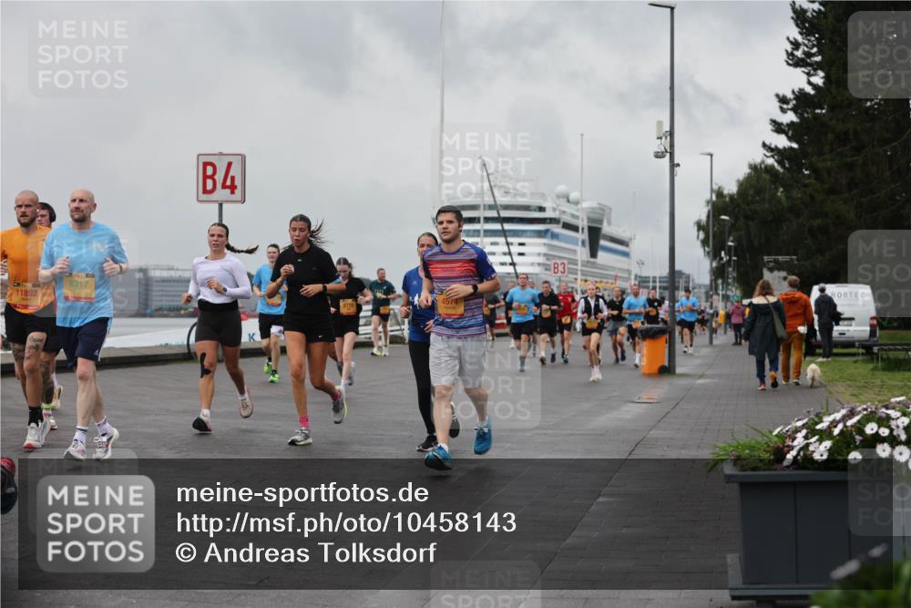 13.09.2026 - Kiel Lauf Andreas Tolksdorf http://msf.ph/oto/10458143 13.09.2026 11:59:21 Kiellinie 4 meine-sportfotos.de