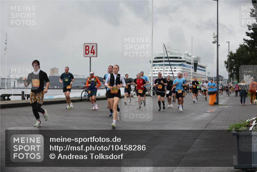 13.09.2026 - Kiel Lauf Andreas Tolksdorf http://msf.ph/oto/10458286 13.09.2026 11:59:27 Kiellinie 11000, 4, 3 meine-sportfotos.de