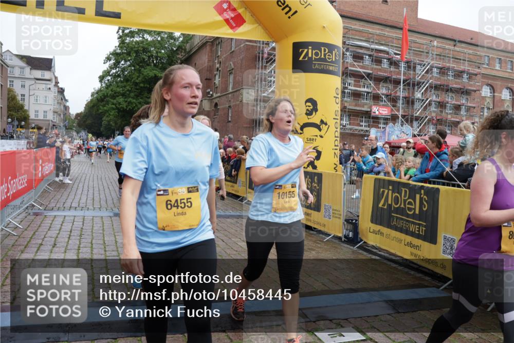 13.09.2026 - Kiel Lauf Yannick Fuchs http://msf.ph/oto/10458445 13.09.2026 09:50:48 Ziel 797, 3838, 4145, 4389, 5235, 6336, 6455, 6647, 6893, 7134, 7694, 8405, 8672, 9550, 9990, 10155, 10333, 11652, 1366, 1545, 2811, 2816, 3289, 3561, 3698, 4145, 4229, 5184, 5254, 5535, 5596, 5851, 6592, 7585, 7662, 8023, 8042, 8407, 9109, 9549, 9793, 10302, 10865, 12319, 12705, 232, 249, 468, 763, 764, 1373, 1776, 1949, 2056, 2777, 3723, 5445, 6115, 6118, 6138, 6794, 6829, 6923, 7449, 7528, 9551, 10626, 11047, 11141, 12103, 12727, 12834, 1366, 5535, 8042 meine-sportfotos.de