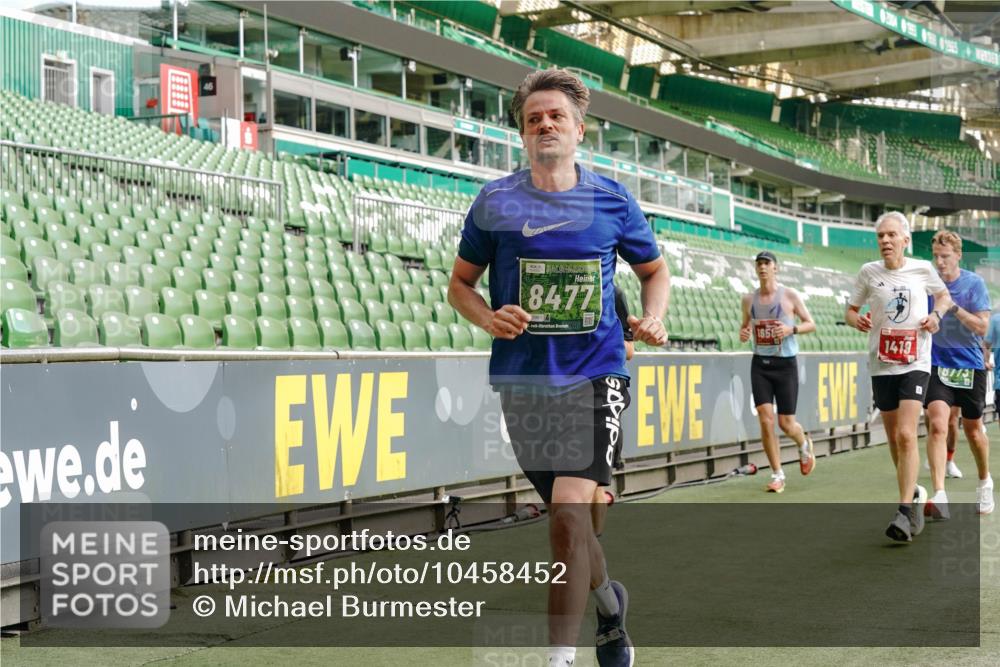13.09.2026 - 21. swb-Marathon Bremen Michael Burmester http://msf.ph/oto/10458452 13.09.2026 12:54:19 Laufen im Stadion 102, 145, 161, 189, 201, 313, 376, 385, 461, 472, 481, 495, 541, 560, 615, 616, 666, 675, 696, 740, 755, 816, 827, 982, 985, 987, 1053, 1056, 1076, 1207, 1390, 1419, 1433, 1445, 1468, 1528, 1551, 1599, 1631, 1658, 1664, 1704, 1707, 1814, 2055, 2125, 2234, 2280, 2362, 2383, 2390, 2401, 2422, 2454, 2474, 2499, 2623, 2701, 2733, 2801, 2820, 2824, 2858, 2870, 2882, 2913, 2922, 2962, 2971, 2997, 3012, 3054, 3134, 3175, 3206, 3241, 3246, 3346, 3356, 3357, 3362, 3413 meine-sportfotos.de