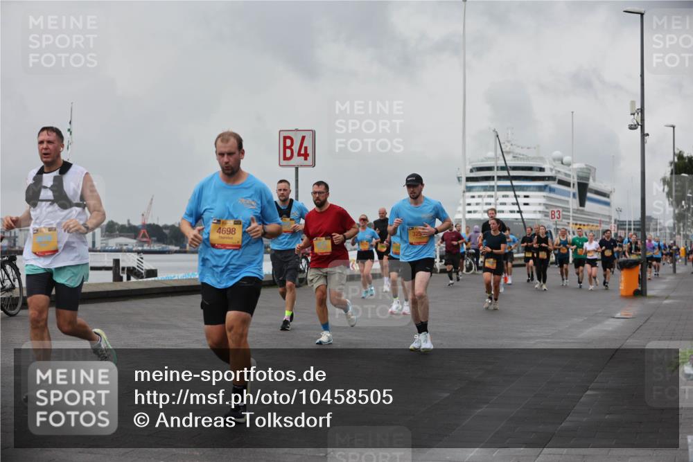 13.09.2026 - Kiel Lauf Andreas Tolksdorf http://msf.ph/oto/10458505 13.09.2026 11:59:43 Kiellinie 4698, 4, 3 meine-sportfotos.de