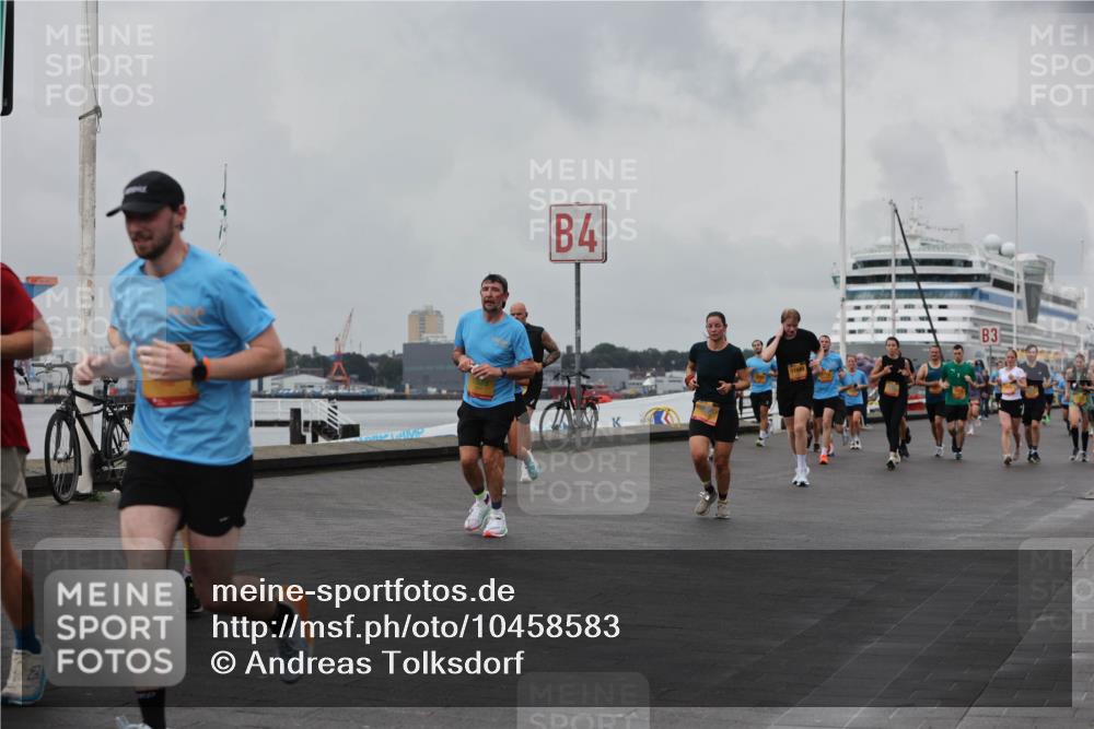 13.09.2026 - Kiel Lauf Andreas Tolksdorf http://msf.ph/oto/10458583 13.09.2026 11:59:46 Kiellinie 4, 3 meine-sportfotos.de