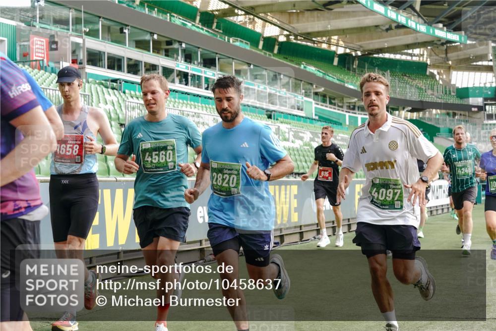 13.09.2026 - 21. swb-Marathon Bremen Michael Burmester http://msf.ph/oto/10458637 13.09.2026 12:54:23 Laufen im Stadion 102, 145, 161, 189, 201, 313, 376, 385, 388, 461, 472, 481, 495, 541, 560, 615, 616, 666, 675, 696, 740, 755, 816, 827, 982, 985, 987, 1053, 1056, 1076, 1197, 1207, 1390, 1419, 1433, 1445, 1468, 1528, 1551, 1599, 1631, 1658, 1664, 1704, 1707, 1814, 2055, 2125, 2234, 2251, 2280, 2362, 2383, 2390, 2401, 2422, 2454, 2474, 2499, 2623, 2701, 2733, 2801, 2820, 2824, 2858, 2870, 2882, 2913, 2922, 2962, 2971, 2997, 3012, 3054, 3134, 3175, 3206, 3241, 3246, 3346, 3356, 3357, 3362, 3413 meine-sportfotos.de