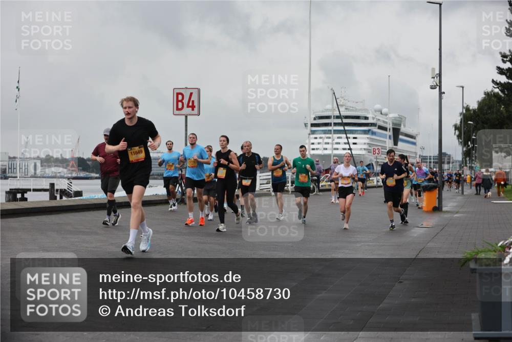 13.09.2026 - Kiel Lauf Andreas Tolksdorf http://msf.ph/oto/10458730 13.09.2026 11:59:50 Kiellinie 11649, 4, 3 meine-sportfotos.de