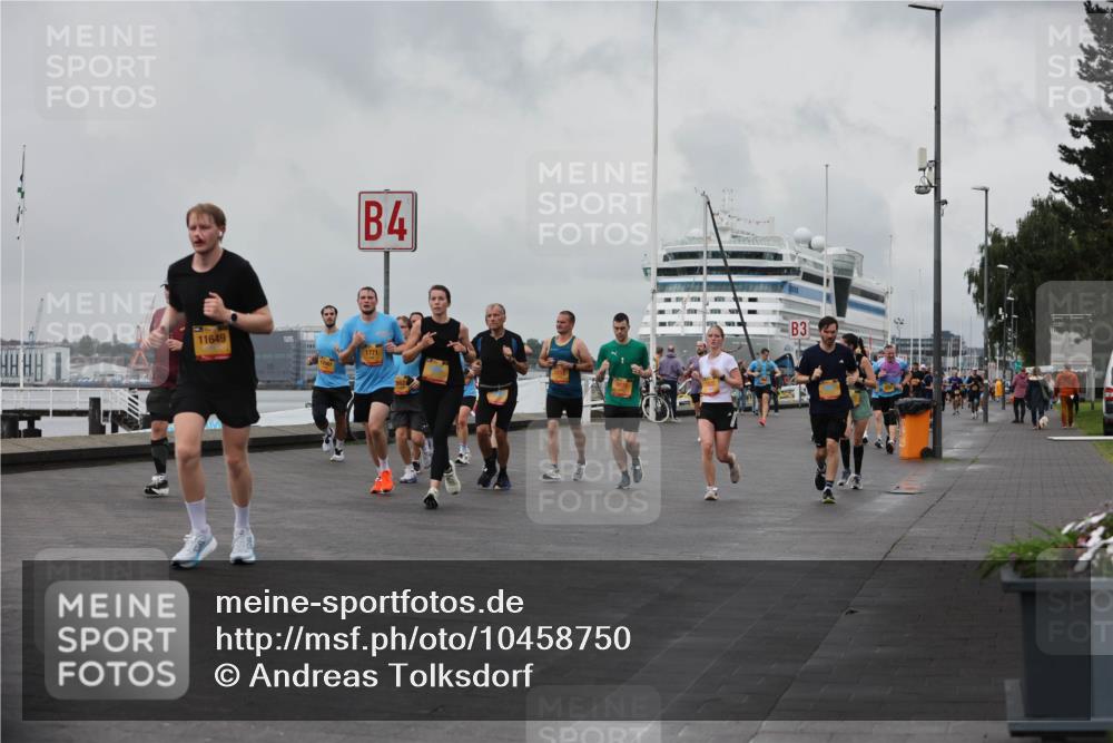 13.09.2026 - Kiel Lauf Andreas Tolksdorf http://msf.ph/oto/10458750 13.09.2026 11:59:51 Kiellinie 11649, 4 meine-sportfotos.de