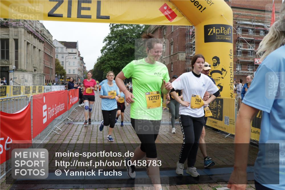 13.09.2026 - Kiel Lauf Yannick Fuchs http://msf.ph/oto/10458783 13.09.2026 09:51:05 Ziel 232, 249, 468, 764, 1373, 1776, 1949, 2056, 2777, 3723, 5445, 6115, 6118, 6138, 6794, 6923, 7528, 9551, 10626, 11047, 11141, 12103, 12727, 12834, 763, 797, 1545, 1949, 3289, 3838, 4145, 4389, 5235, 5851, 6138, 6336, 6455, 6592, 6647, 6829, 6893, 7134, 7449, 7585, 7662, 7694, 8405, 8407, 8672, 9550, 9990, 10155, 10302, 10333, 10865, 11652, 12319, 12705, 940, 956, 2466, 3089, 4217, 5731, 5913, 6009, 6363, 11143, 11852, 11997, 1545, 2811, 2816, 3289, 3561, 4229 meine-sportfotos.de