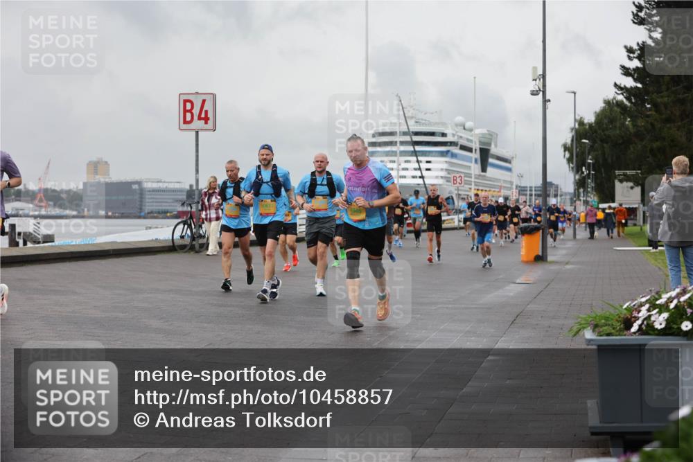 13.09.2026 - Kiel Lauf Andreas Tolksdorf http://msf.ph/oto/10458857 13.09.2026 12:00:00 Kiellinie 4, 10611, 4946, 3 meine-sportfotos.de