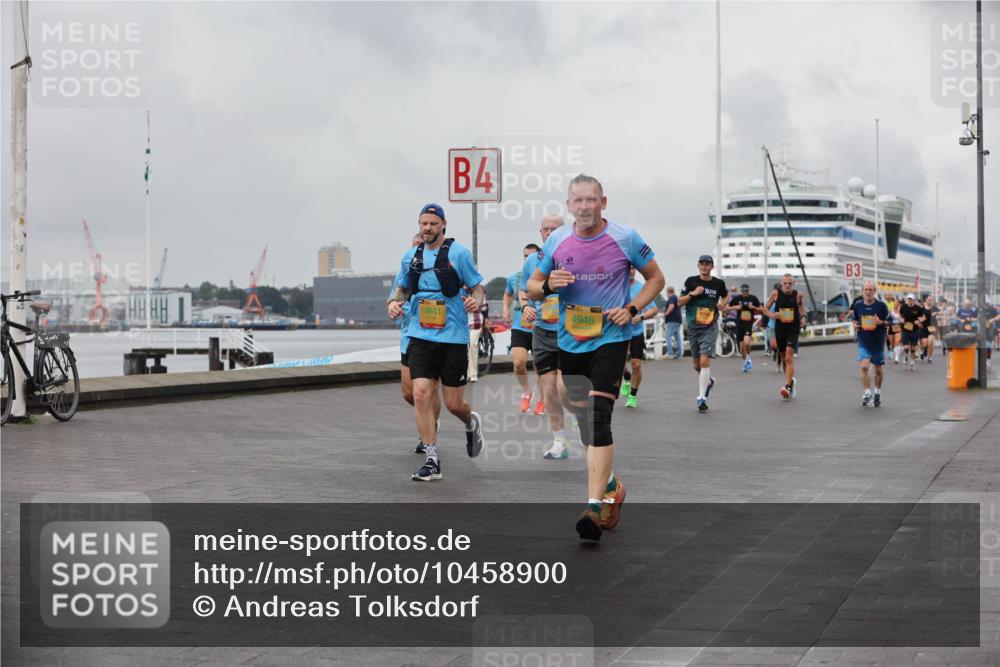 13.09.2026 - Kiel Lauf Andreas Tolksdorf http://msf.ph/oto/10458900 13.09.2026 12:00:01 Kiellinie 4, 10611, 4946, 3 meine-sportfotos.de