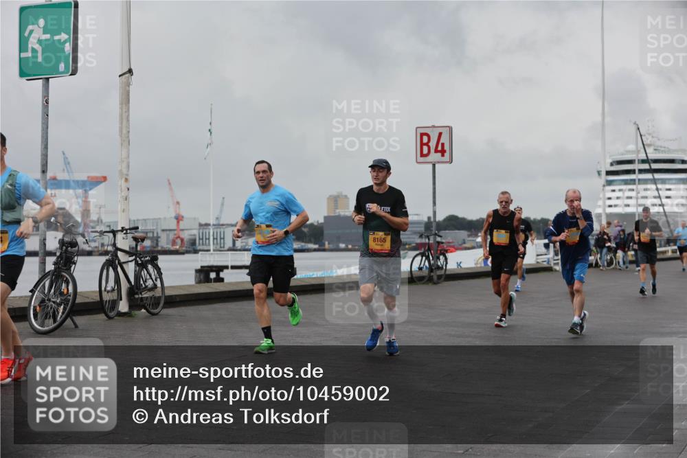 13.09.2026 - Kiel Lauf Andreas Tolksdorf http://msf.ph/oto/10459002 13.09.2026 12:00:05 Kiellinie 8165, 4 meine-sportfotos.de