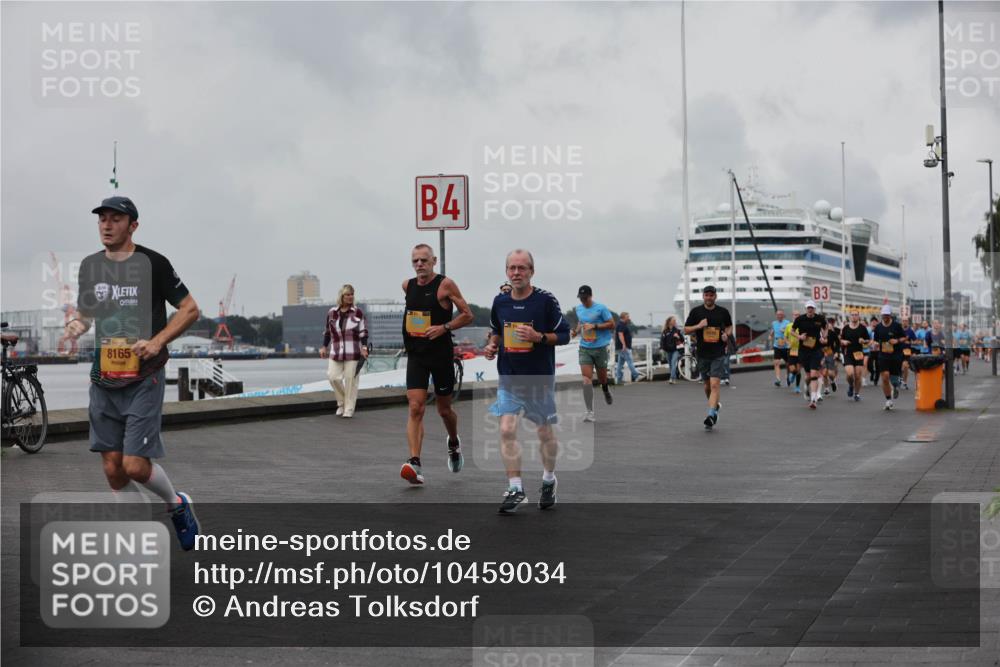 13.09.2026 - Kiel Lauf Andreas Tolksdorf http://msf.ph/oto/10459034 13.09.2026 12:00:06 Kiellinie 8165, 4, 3 meine-sportfotos.de