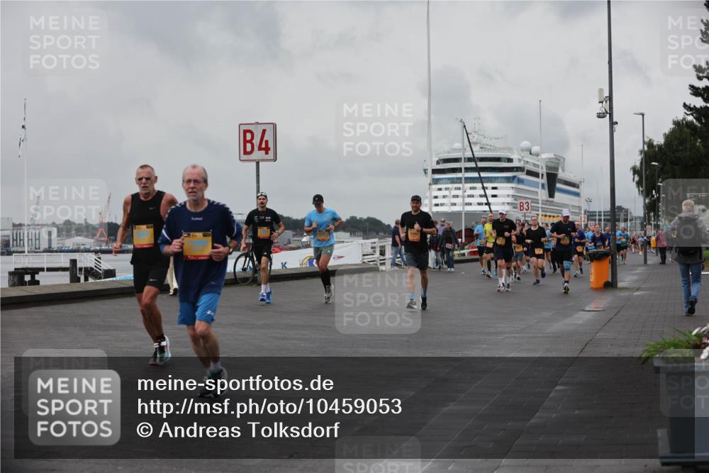 13.09.2026 - Kiel Lauf Andreas Tolksdorf http://msf.ph/oto/10459053 13.09.2026 12:00:07 Kiellinie 4, 3 meine-sportfotos.de