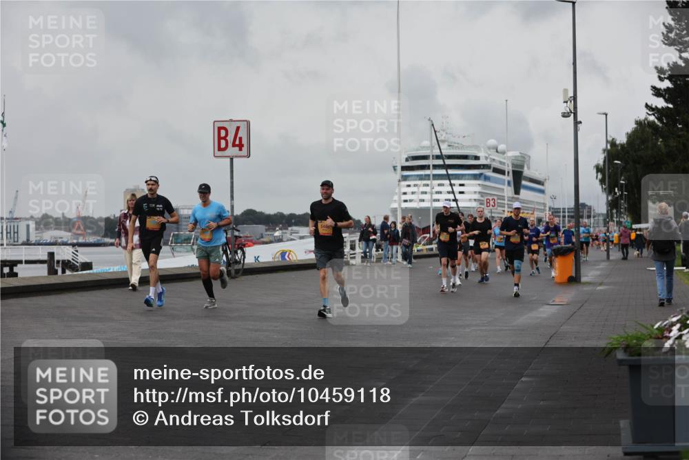 13.09.2026 - Kiel Lauf Andreas Tolksdorf http://msf.ph/oto/10459118 13.09.2026 12:00:09 Kiellinie 4, 5446, 3 meine-sportfotos.de