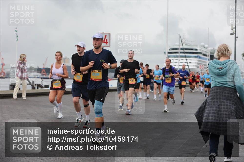 13.09.2026 - Kiel Lauf Andreas Tolksdorf http://msf.ph/oto/10459174 13.09.2026 12:00:16 Kiellinie 48 meine-sportfotos.de