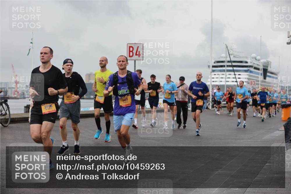 13.09.2026 - Kiel Lauf Andreas Tolksdorf http://msf.ph/oto/10459263 13.09.2026 12:00:18 Kiellinie 2596, 385, 4, 365, 3 meine-sportfotos.de