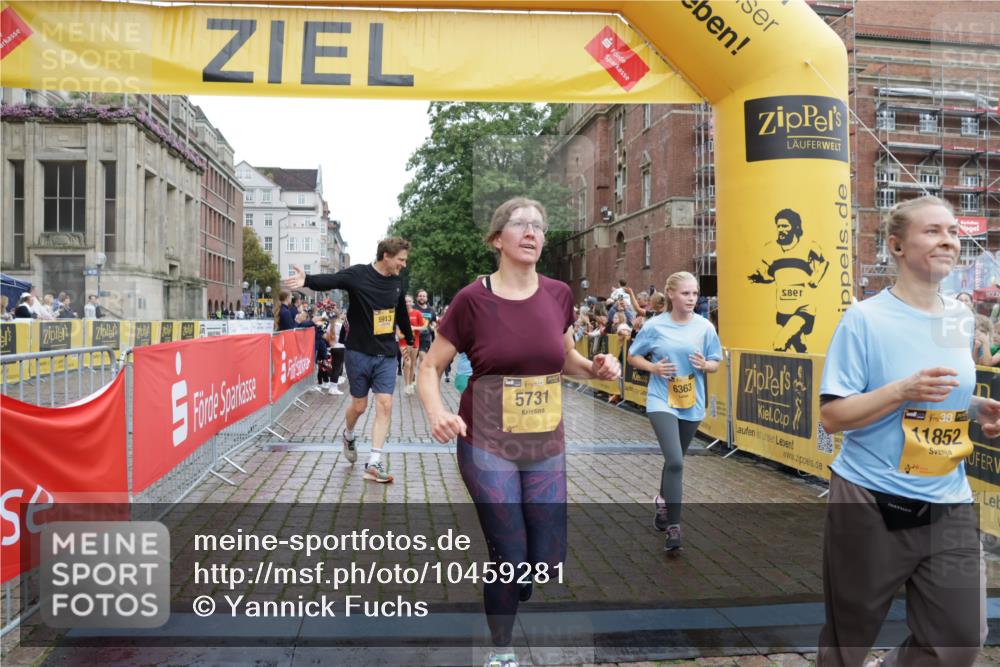 13.09.2026 - Kiel Lauf Yannick Fuchs http://msf.ph/oto/10459281 13.09.2026 09:51:26 Ziel 940, 956, 2483, 3089, 4615, 5731, 5913, 6363, 8150, 11143, 11233, 11494, 11552, 11852, 11997, 232, 249, 468, 763, 764, 1373, 1776, 1949, 2056, 2466, 2777, 3723, 4217, 5235, 5445, 6009, 6115, 6118, 6138, 6336, 6647, 6794, 6829, 6923, 7449, 7528, 9551, 10626, 11047, 11141, 12103, 12727, 12834, 714, 840, 1967, 1999, 2002, 3674, 4822, 4907, 5595, 6057, 6188, 6648, 7622, 8097, 9829, 9833, 11173, 12107, 763, 4389, 5235, 6336, 6647, 6829, 6893, 7449, 8405, 11652 meine-sportfotos.de