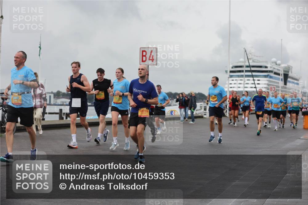 13.09.2026 - Kiel Lauf Andreas Tolksdorf http://msf.ph/oto/10459353 13.09.2026 12:00:20 Kiellinie 4, 6146, 12483, 3, 10219 meine-sportfotos.de