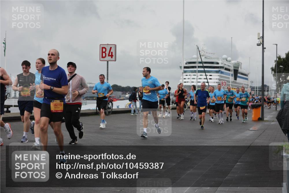 13.09.2026 - Kiel Lauf Andreas Tolksdorf http://msf.ph/oto/10459387 13.09.2026 12:00:21 Kiellinie 1, 39, 10219, 4, 3 meine-sportfotos.de