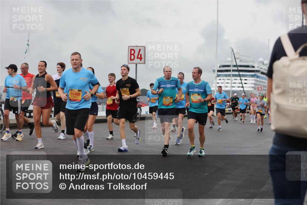 13.09.2026 - Kiel Lauf Andreas Tolksdorf http://msf.ph/oto/10459445 13.09.2026 12:00:28 Kiellinie 11498, 4, 7272, 3 meine-sportfotos.de