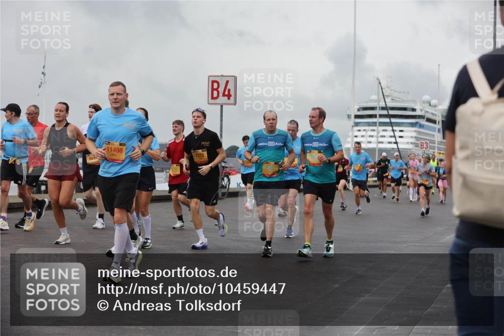 13.09.2026 - Kiel Lauf Andreas Tolksdorf http://msf.ph/oto/10459447 13.09.2026 12:00:28 Kiellinie 924, 11498, 4, 7272, 3 meine-sportfotos.de