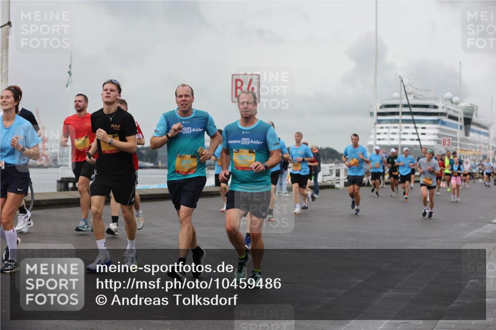 13.09.2026 - Kiel Lauf Andreas Tolksdorf http://msf.ph/oto/10459486 13.09.2026 12:00:29 Kiellinie 4, 40, 3, 39 meine-sportfotos.de