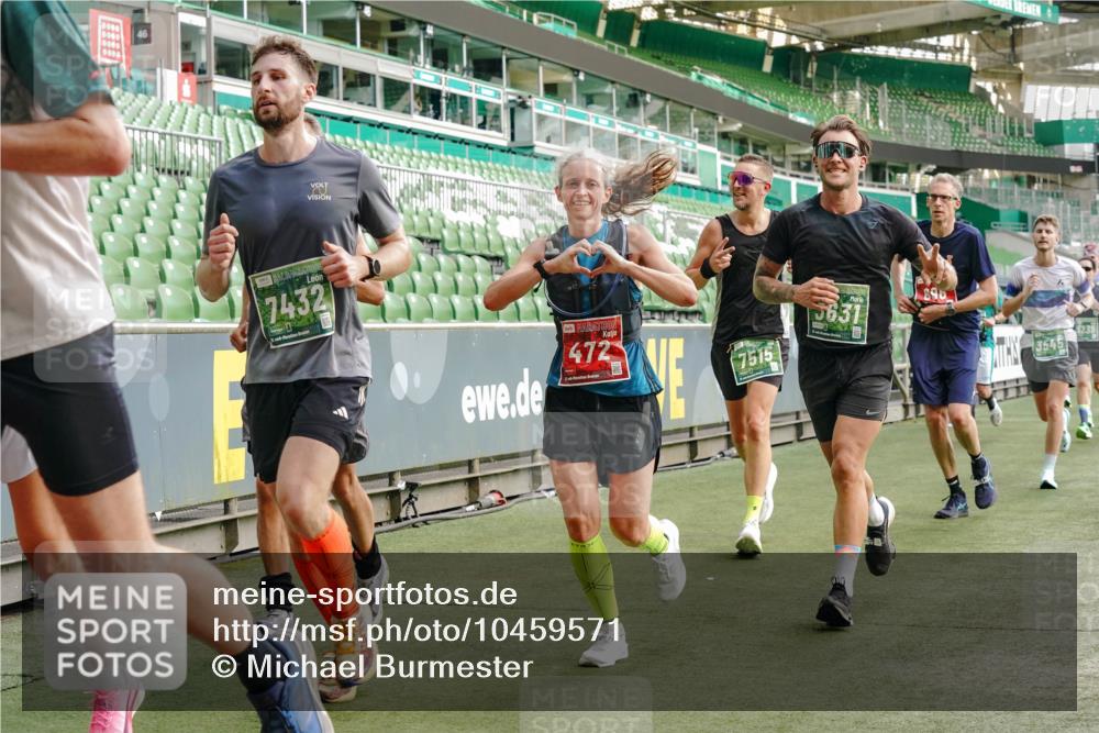 13.09.2026 - 21. swb-Marathon Bremen Michael Burmester http://msf.ph/oto/10459571 13.09.2026 12:54:40 Laufen im Stadion 145, 161, 189, 201, 205, 313, 376, 385, 388, 461, 472, 481, 495, 541, 560, 615, 616, 666, 675, 696, 740, 816, 827, 982, 1053, 1076, 1197, 1207, 1390, 1419, 1433, 1445, 1468, 1551, 1599, 1631, 1658, 1664, 1707, 1814, 2055, 2125, 2234, 2251, 2280, 2362, 2383, 2390, 2401, 2422, 2454, 2474, 2499, 2623, 2701, 2733, 2801, 2824, 2870, 2882, 2913, 2922, 2962, 2971, 2997, 3012, 3054, 3134, 3175, 3206, 3241, 3246, 3346, 3356, 3357, 3413, 3706, 3716, 3836, 4137, 6106 meine-sportfotos.de